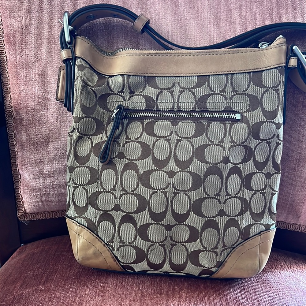 Coach shoulder bag